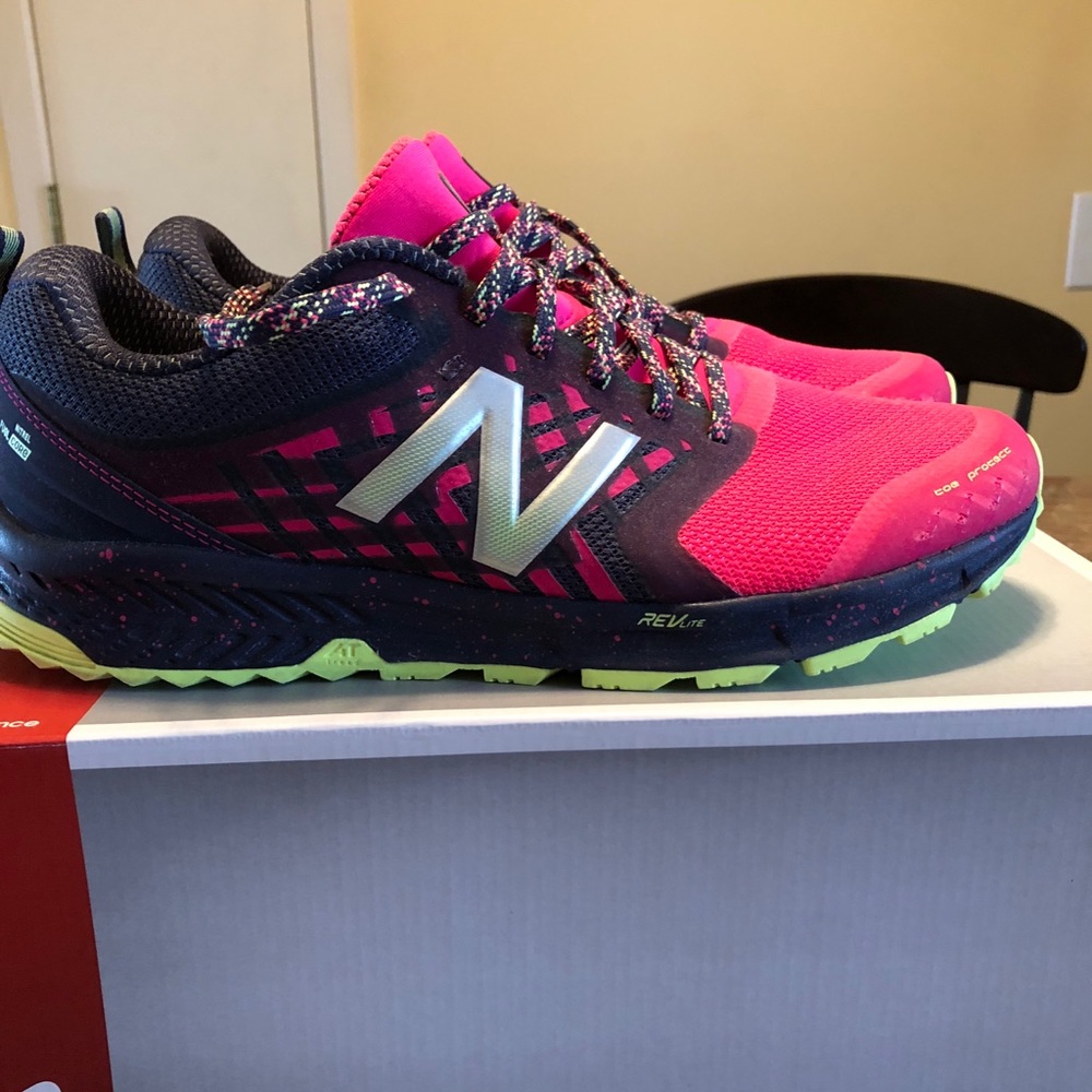 New Balance FuelCore Nitrel Trail running shoes